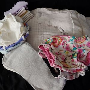 ! Huge Lot of Cloth Diapers !